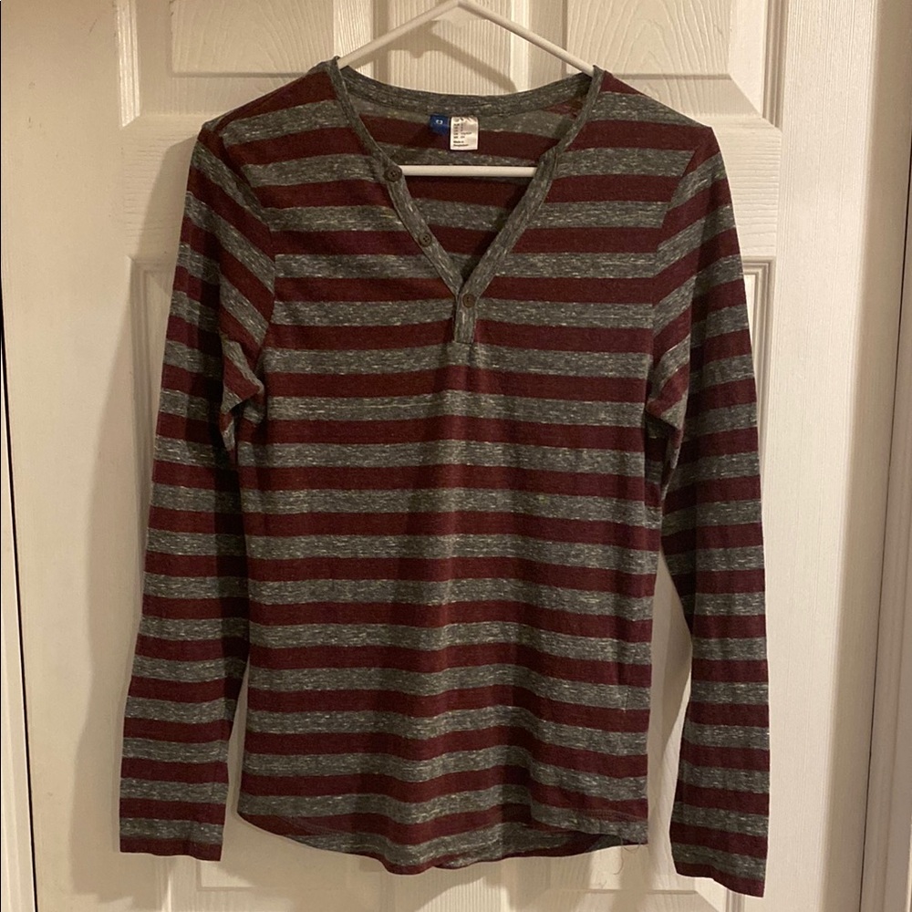 H&M Divided Striped Long Sleeve Henley Top Small Red and Gray